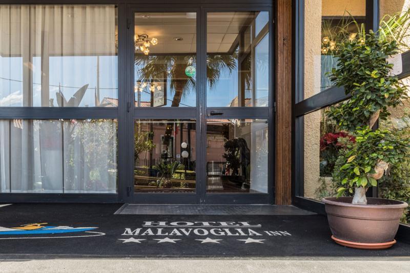 Hotel Malavoglia Aci Castello Εξωτερικό φωτογραφία